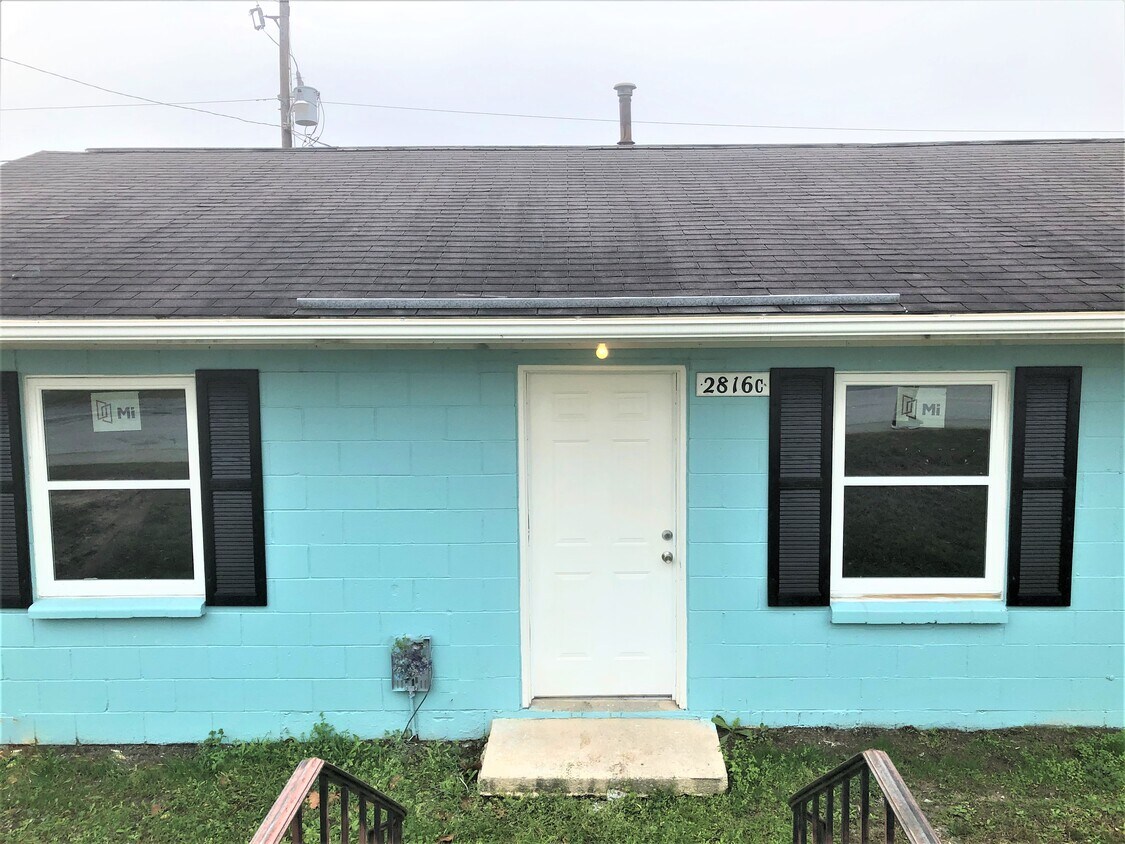 Primary Photo - 2816 Howell Ct