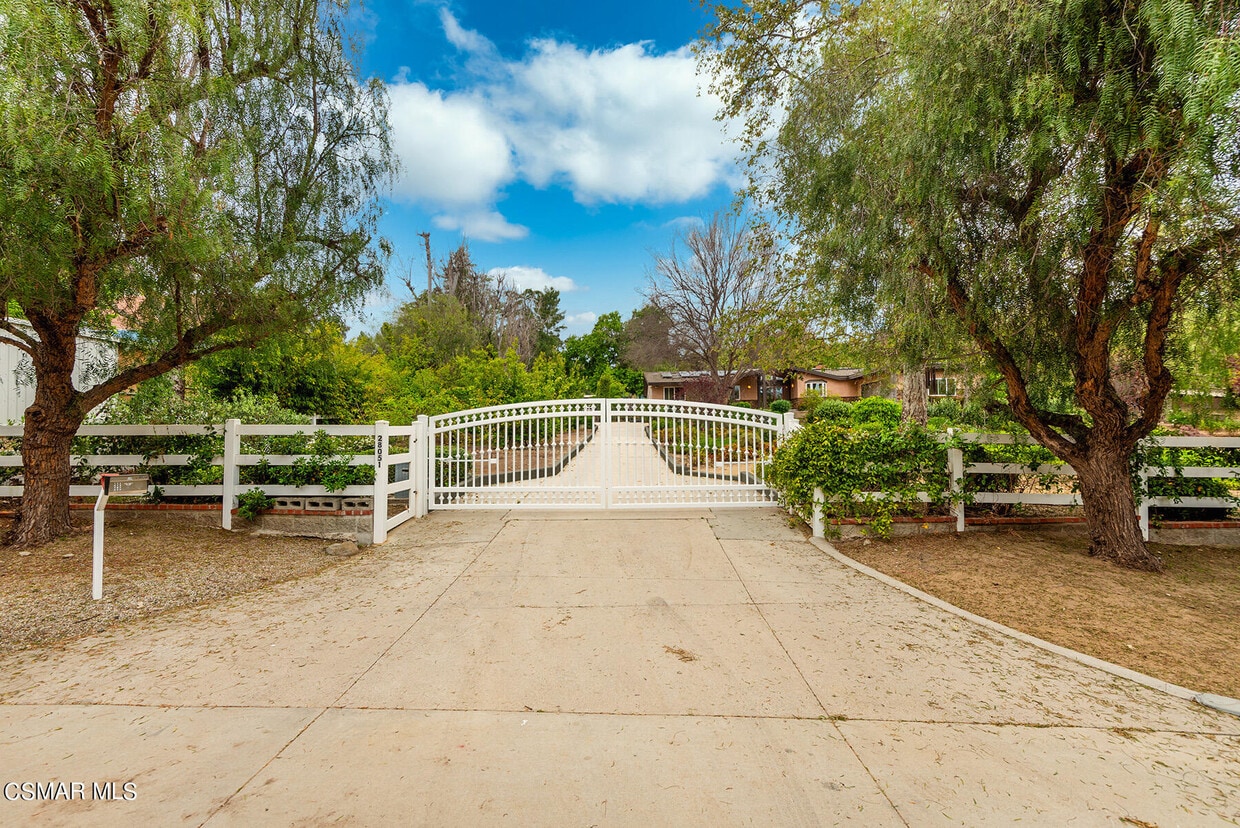28051 Balkins Dr, Agoura Hills, CA 91301 House Rental in Agoura Hills