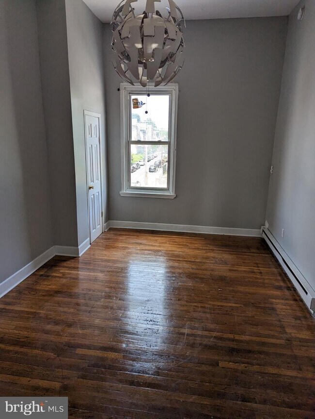 Foto del edificio - 4938 Germantown Ave