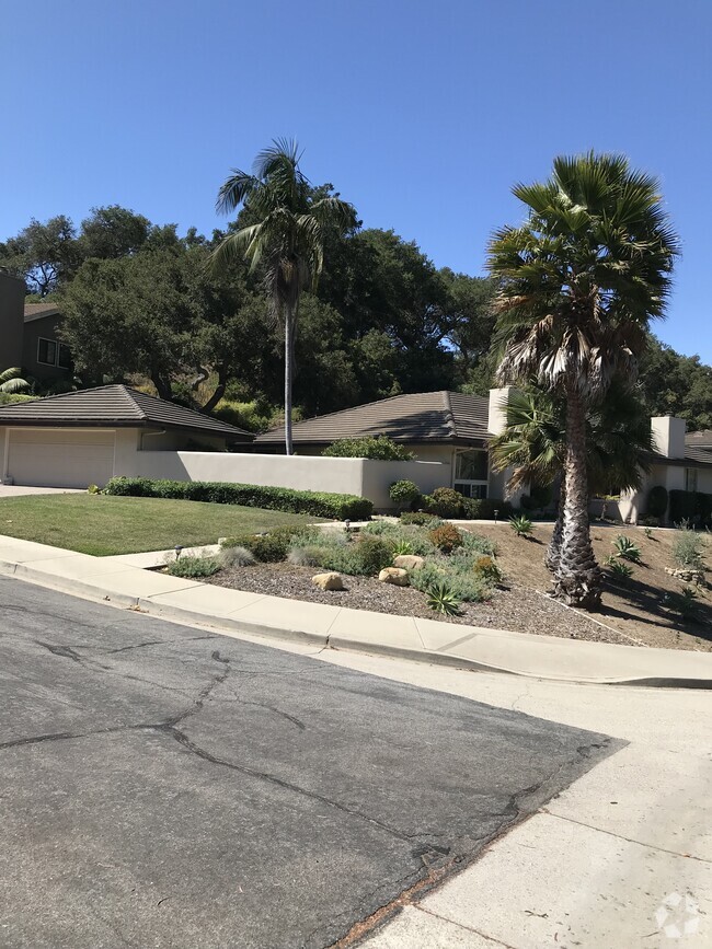 Las Positas Estates Apartments under 2,500 Santa Barbara, CA