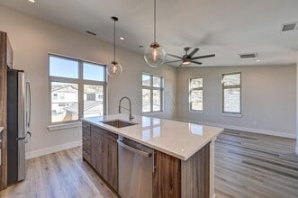 Building Photo - 205 Co Rd 105