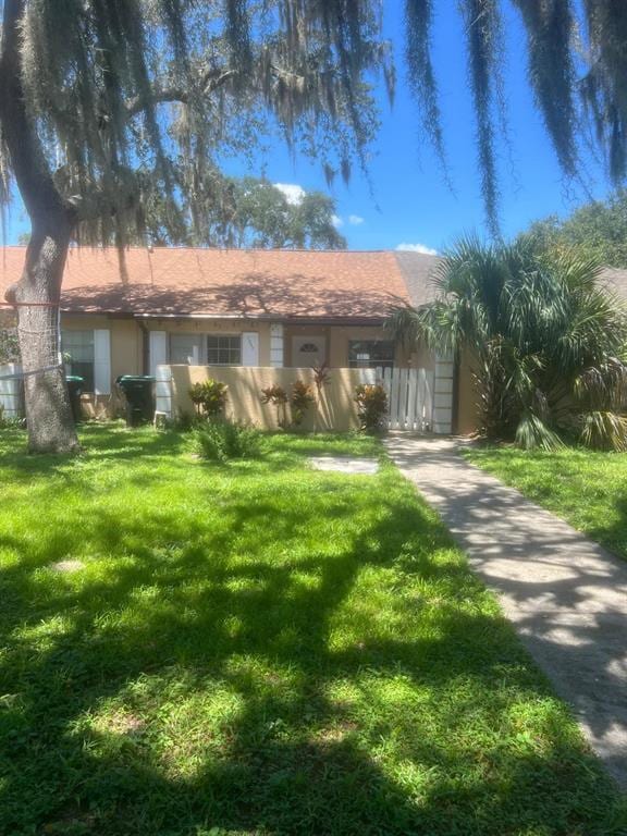 Foto principal - 1542 Sophie Blvd