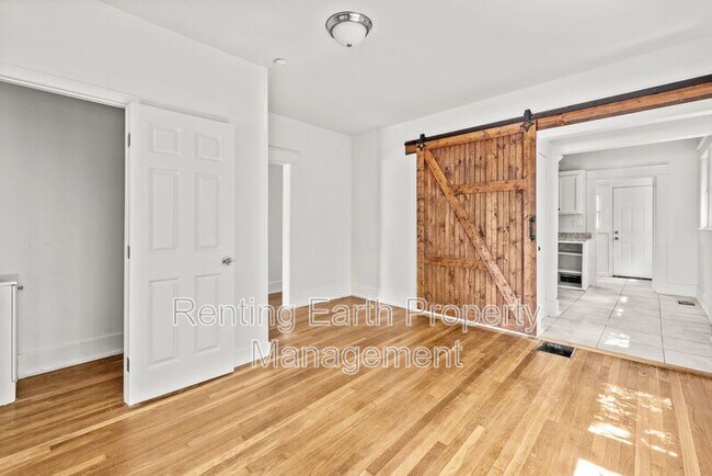 Foto del edificio - 1705 Steiner Ave SW