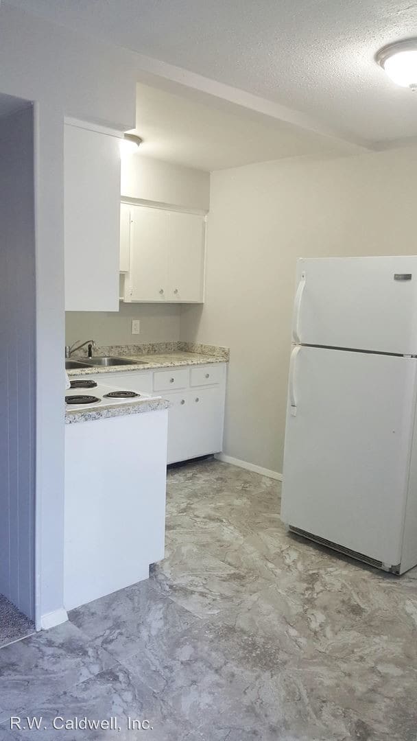 Building Photo - 1 br, 1 bath Apartment - 6266 1st Ave S, #26