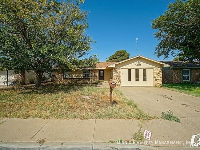 Building Photo - 2905 Ventura Ave