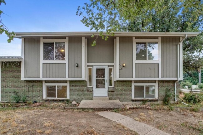 Photo - 1320 Youngfield St House