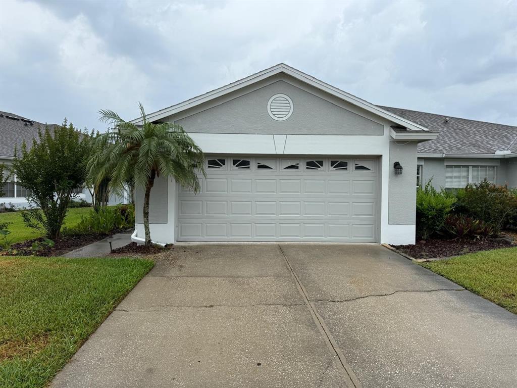 Foto principal - 2929 Tanglewylde Dr
