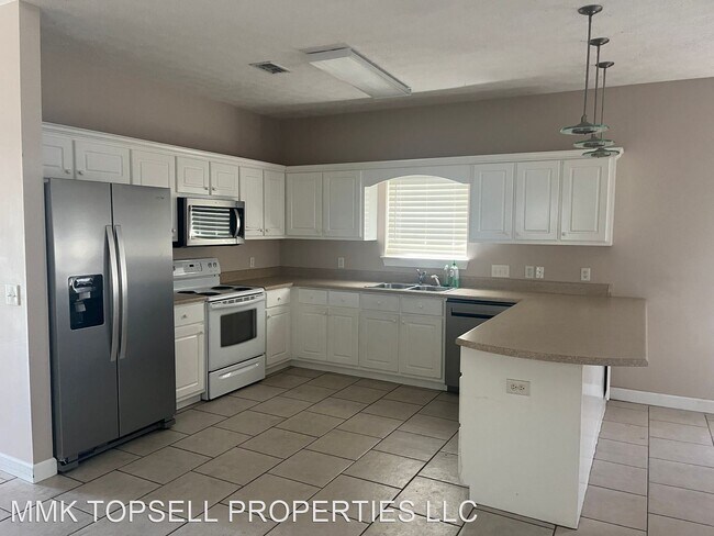 Foto del edificio - 3 br, 2.5 bath House - 6236 Sunset Drive, ...