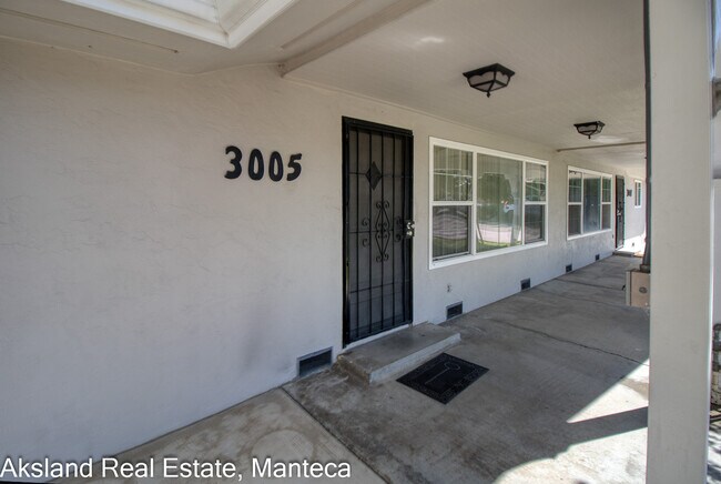 Foto del edificio - 3005 W Lathrop Rd
