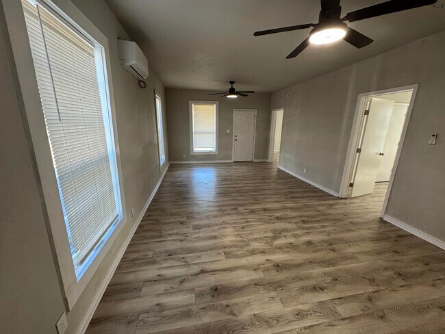 Foto del edificio - 1904 Grant St