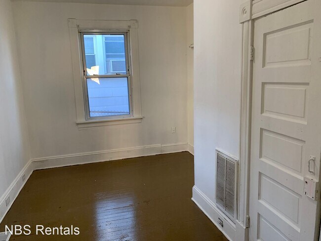 Building Photo - 2 br, 1 bath House - 1894 Seabury Avenue