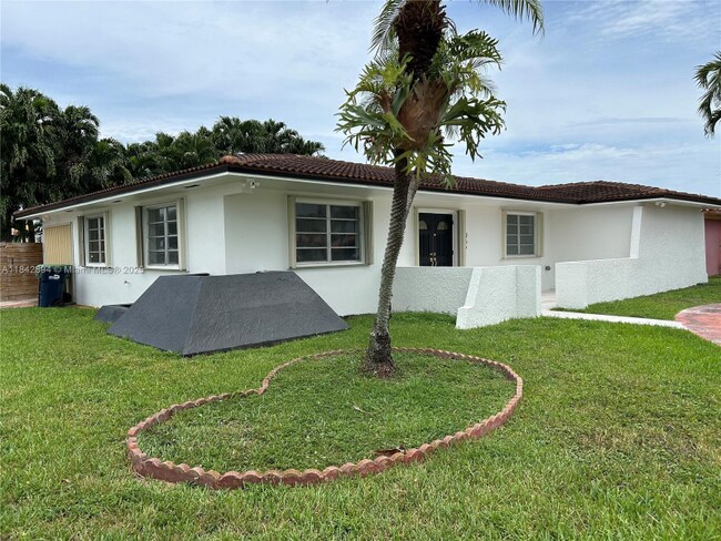 Foto del edificio - 955 SW 87th Ct