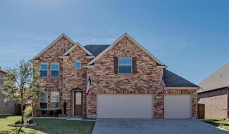 Building Photo - 2046 Sundown Dr