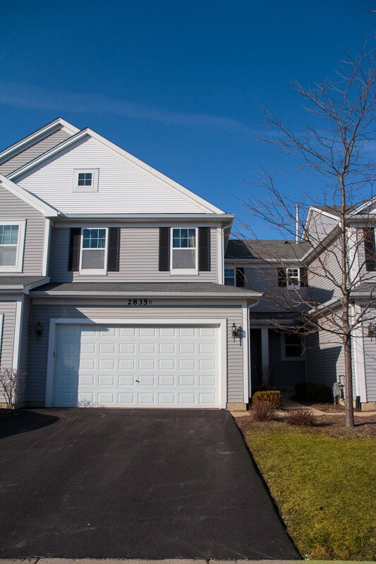 2835 Cattail Ct, Wauconda, IL 60084 Townhome Rentals in Wauconda IL