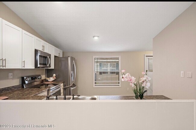 Foto del edificio - 138 Arkays Ave