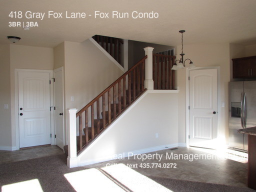 Building Photo - 418 Grayfox Ln