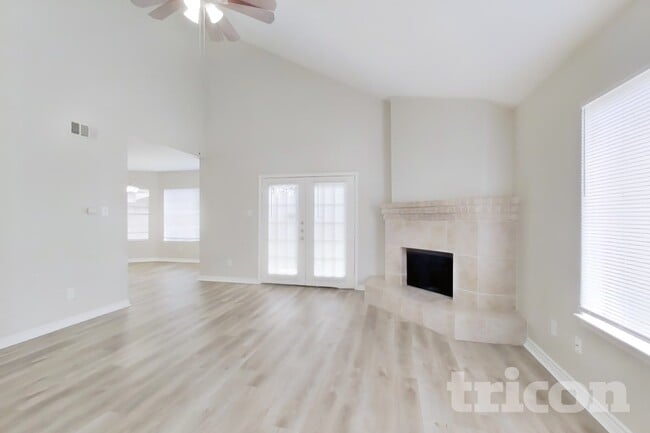 Building Photo - 13311 Danshire Dr
