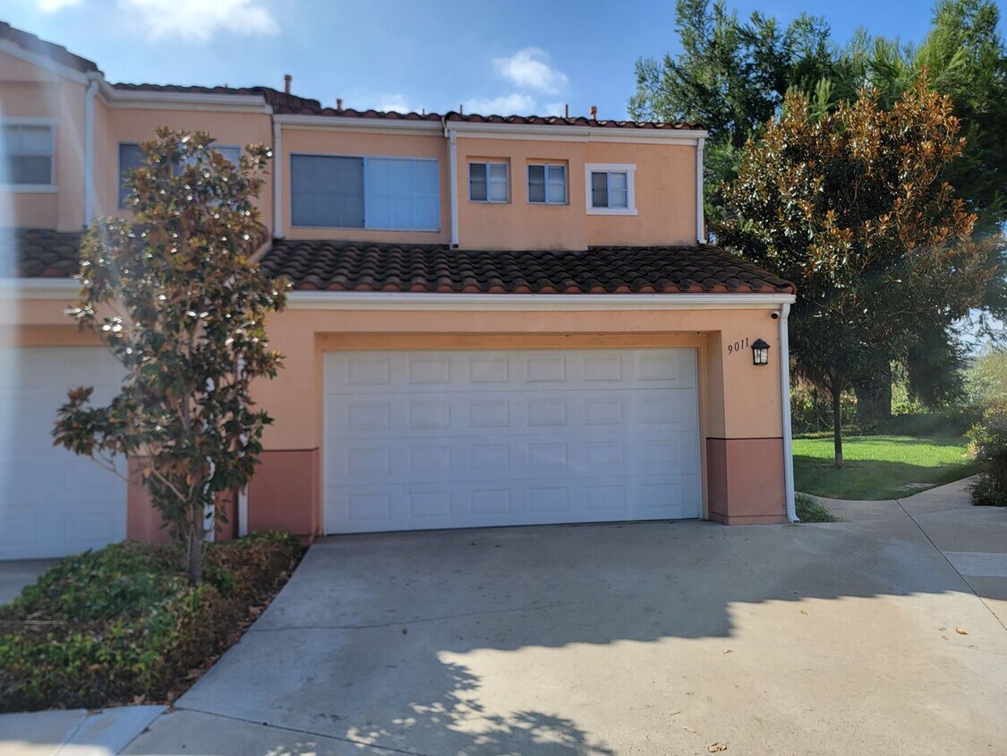 SANTEE TOWNHOME 2 CAR GARAGE Apartments in Santee, CA Westside Rentals