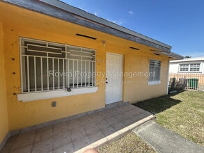 Building Photo - 2421 NW 99th Terrace