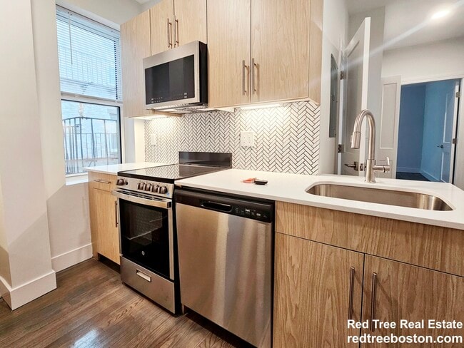 Photo - 111 Park Dr Apartment