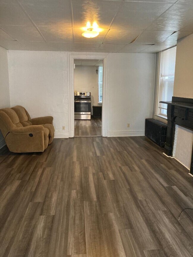 Foto del edificio - 3209 Niagara St