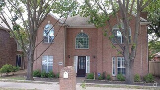 Building Photo - 2309 Dyers Oak Dr