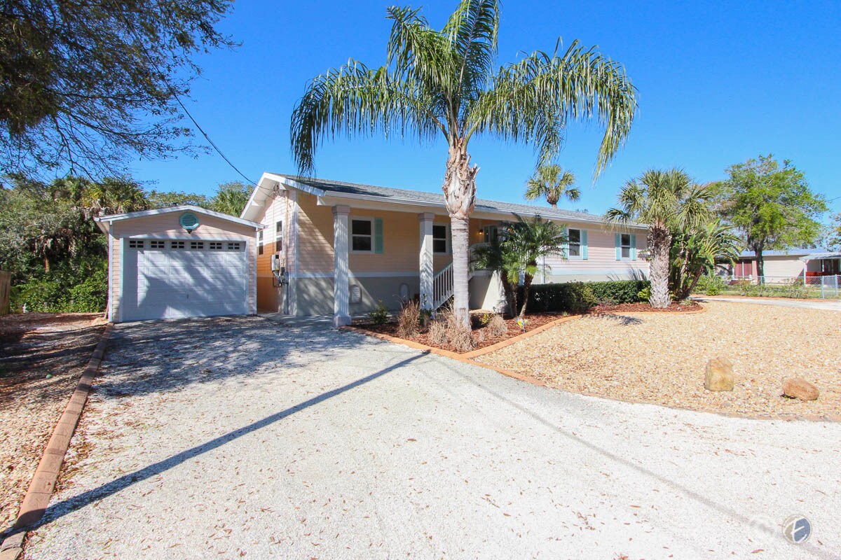 9913 Alavista Dr, Gibsonton, FL 33534 House Rental in Gibsonton, FL