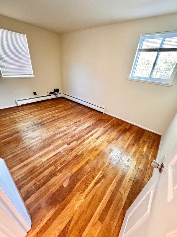 Foto del edificio - 3212 Ellwood Ave