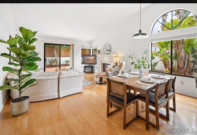 Building Photo - 4625 Exbury Ct
