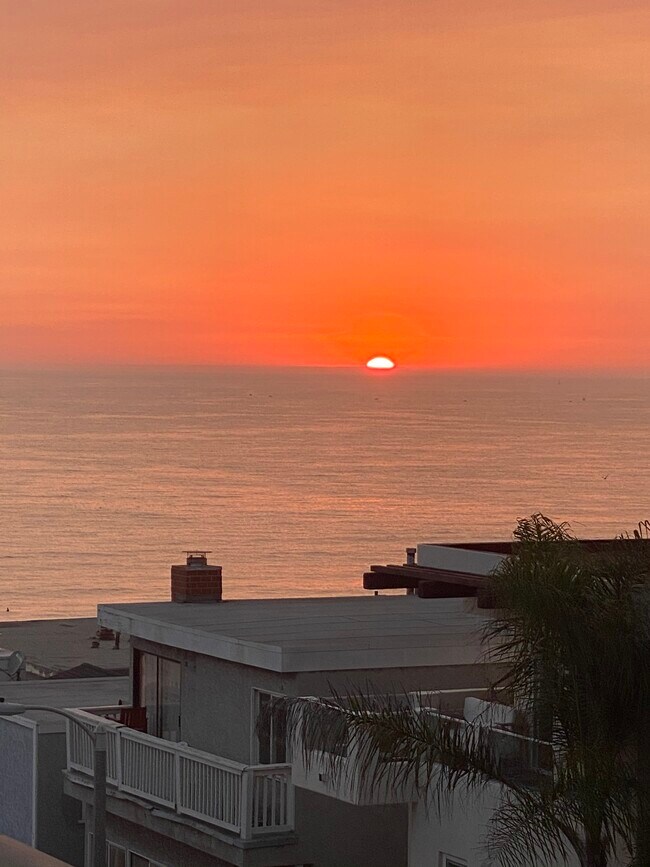 Vista desde el área de estar - 208 36th St