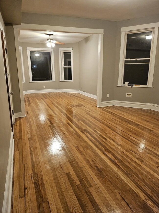 Foto del edificio - 4209 W Kamerling Ave