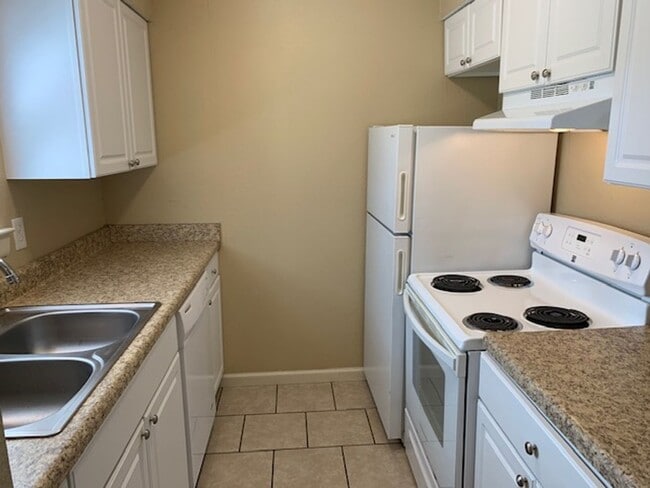 Photo - First Floor 2BD/2BA Condo on Memphis/Germantown Line!