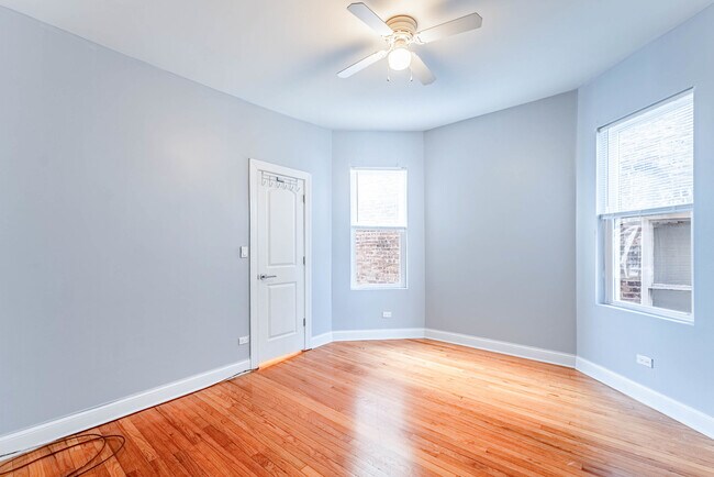 Building Photo - 163 N Lockwood Ave