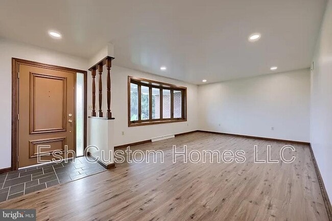 Building Photo - 2208 Forry Rd