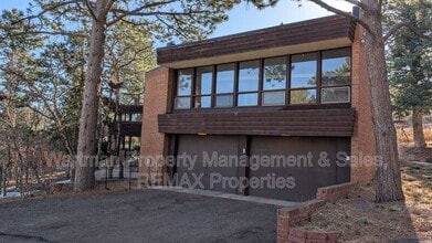 15 Upland Rd