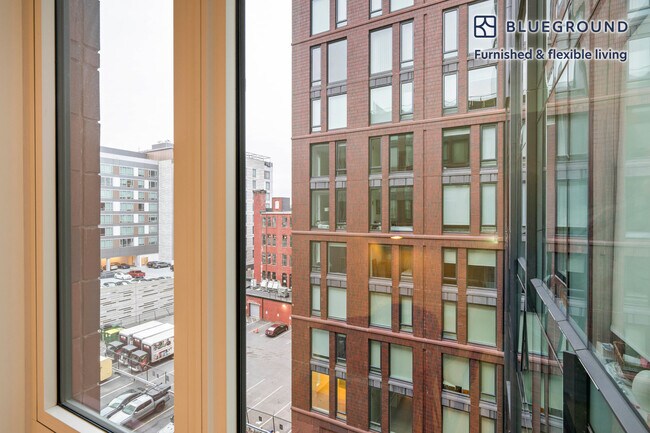 Foto del edificio - 390 Harrison Ave