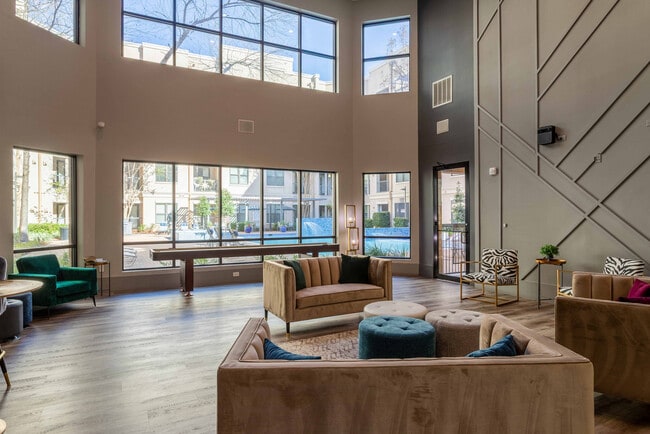 Foto del edificio - Millennium Waterway