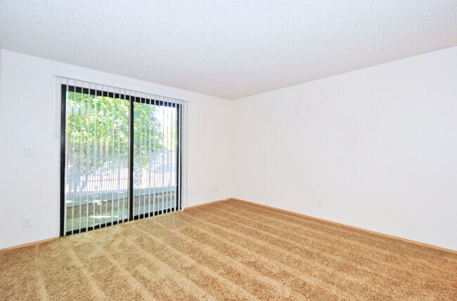 Foto del edificio - 19655 SW 65th Ave