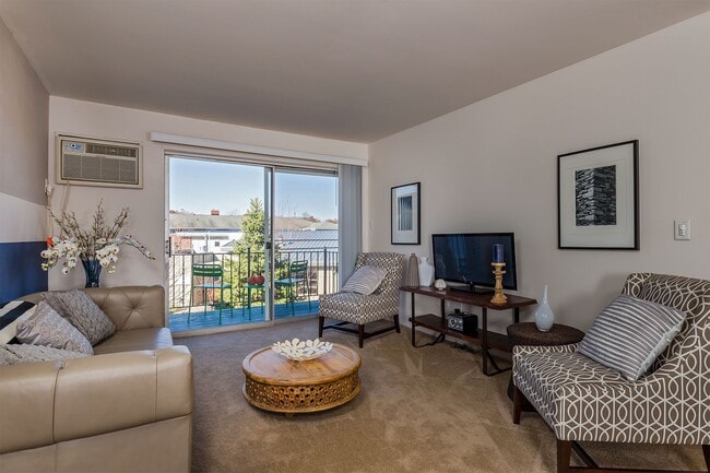 Building Photo - Village of Royal Oak Apartments