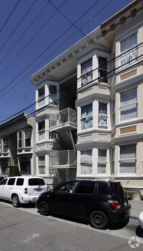 Building Photo - 81-83 Woodward St