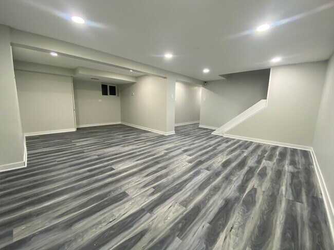 Foto del edificio - 5505 N Major Ave