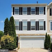Building Photo - 43660 St Helena Terrace