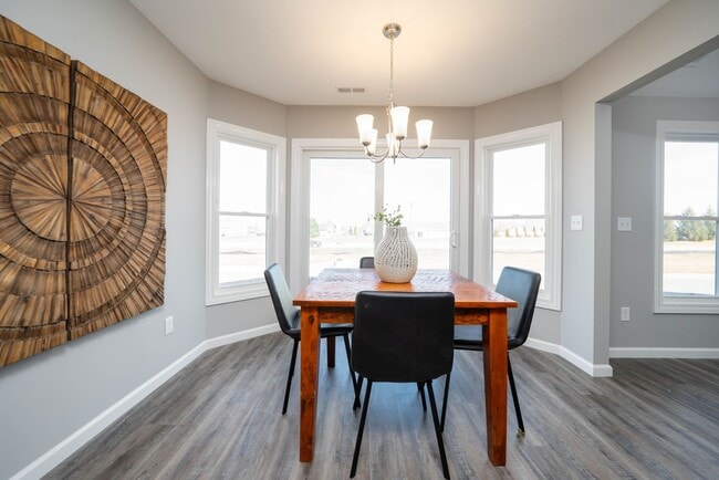 Interior Photo - Somerset Townhomes and Villas