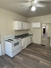 Building Photo - 117 Randolph Ave