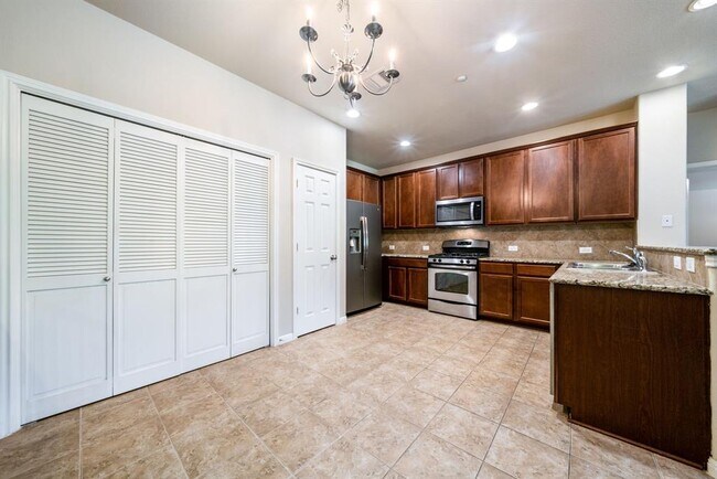 Foto del edificio - 1310 W Parmer Ln