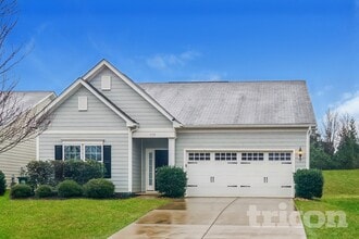 Building Photo - 735 Longford Dr