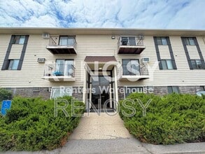 Building Photo - 1831 Fuller Rd