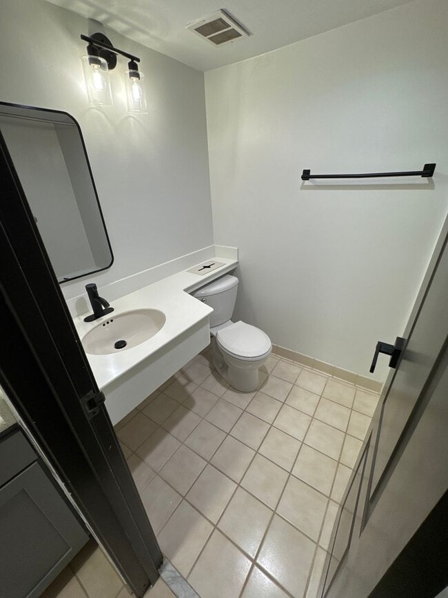 Interior Photo - The McCoy at 8035 Apartments - Clive