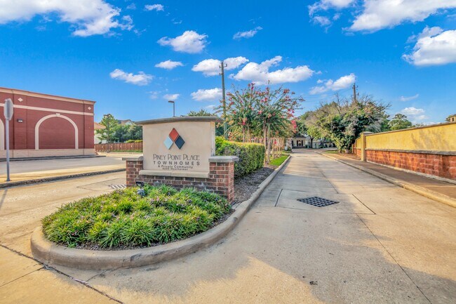 Foto del edificio - 9200 Westheimer Rd
