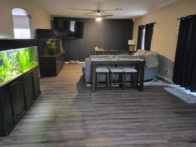 Foto del edificio - 43235 W Wild Horse Trail